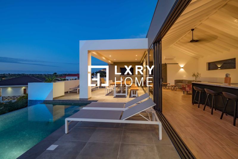 LXRYHOME BV